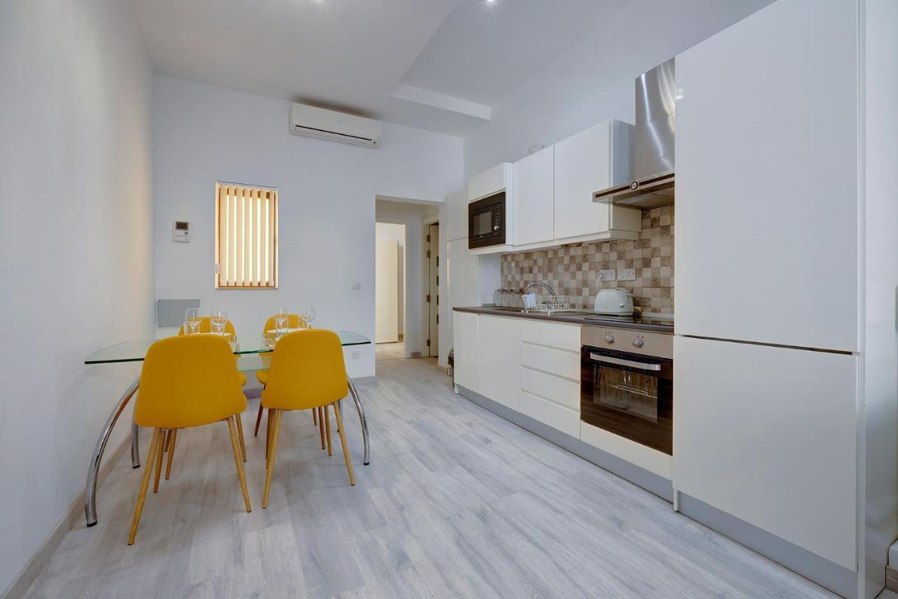 Modern Apartment In The Best Area Of Sliema Eksteriør bilde